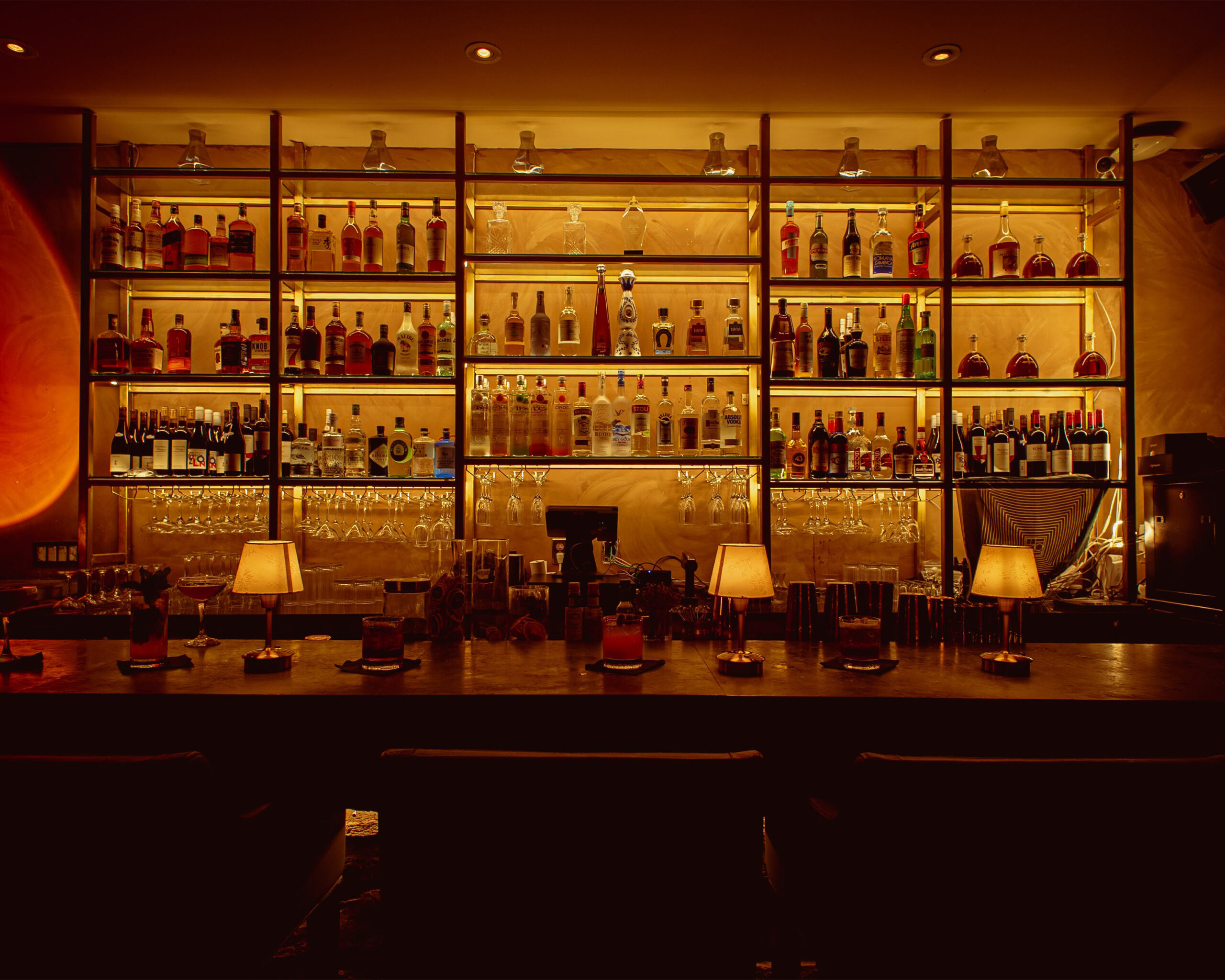 Trendy Restaurant West Village with Premium Cocktails | Luxury Dining NYC